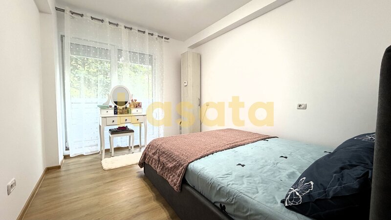 Fundeni 2 camere parter, curte 14 mp, parcare, 39 mp
